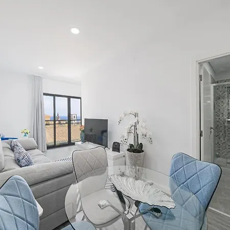 Santa Luzia I By An Island * Funchal (Madeira)